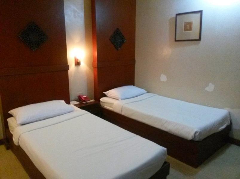 Roxas Midtown Hotel Luaran gambar
